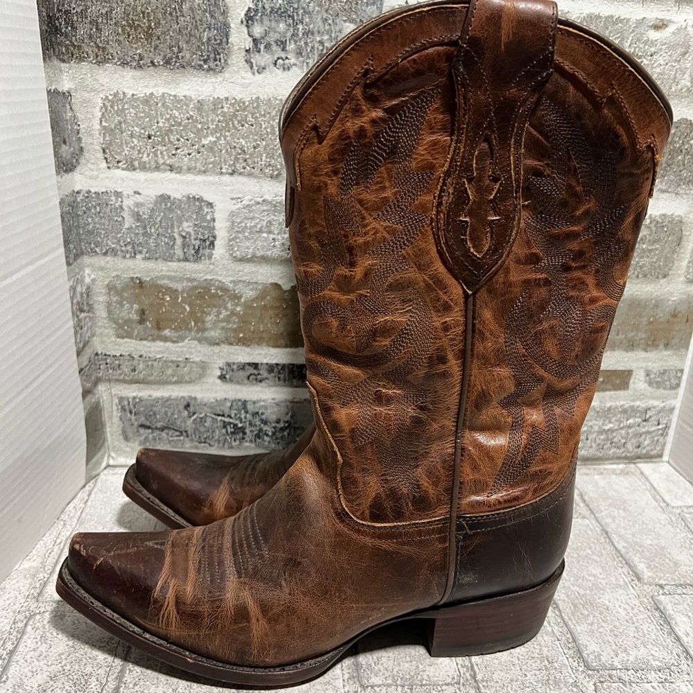 CODY JAMES Mens Whitehall Cowboy Boots Size 8.5 Cushioned Western Heel